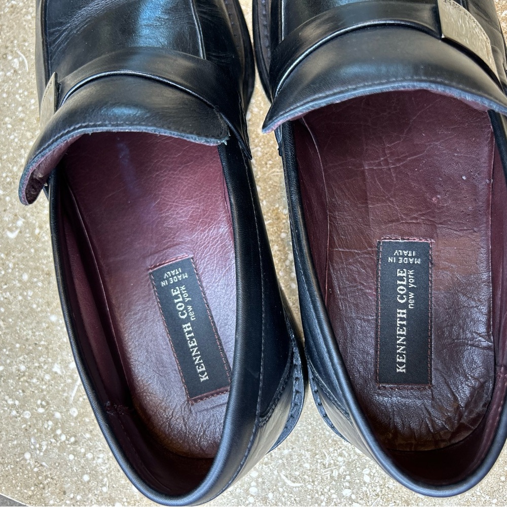 Kenneth Cole New York Men's Black Leather Loafers - Picture 7 of 12